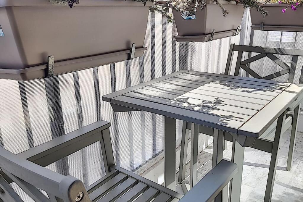 Appartement Style Architecte Proche De La Plage Cannes Exterior photo